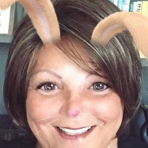 Meet your Posher, Laurie